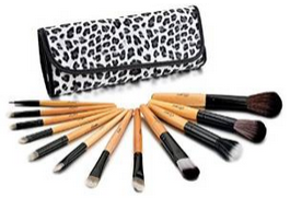 Glow Pinselset reduziertes Beautygadget